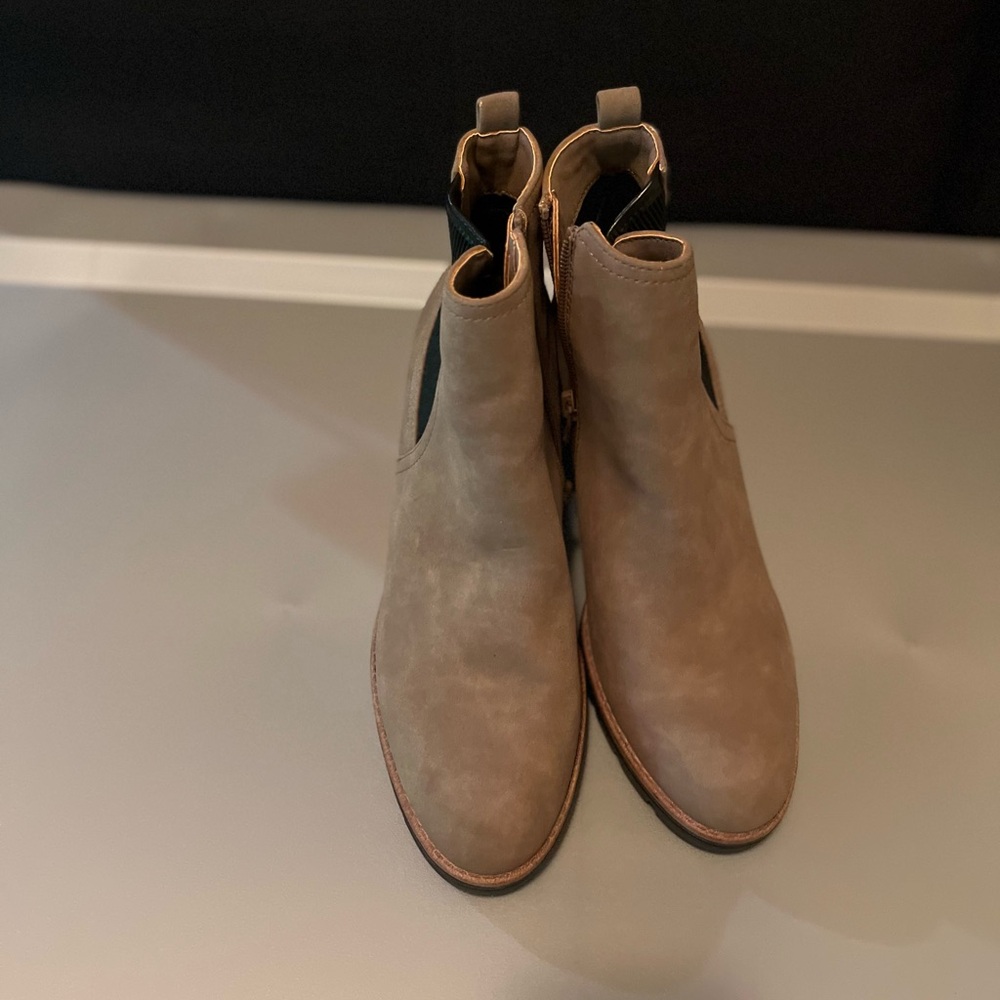 Women’s Tan Boots New